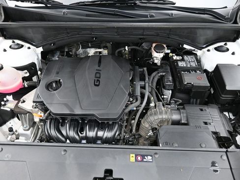 Used 2024 Kia Sorento S FWD image 15