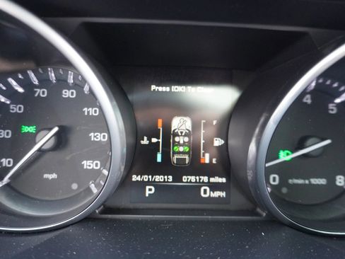 Used 2014 Land Rover Range Rover Sport Supercharged image 27