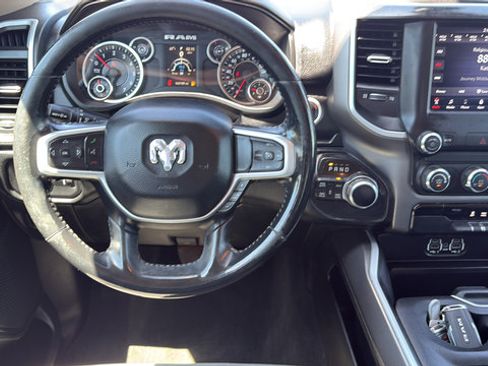 Used 2020 RAM 1500 Big Horn AWD/4WD image 25