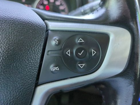 Used 2021 GMC Terrain SLT FWD image 24