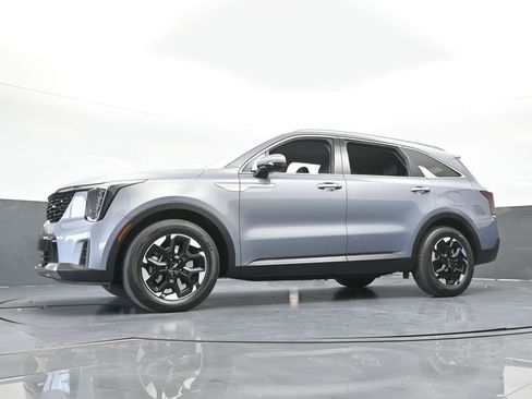 Used 2025 Kia Sorento S FWD image 57
