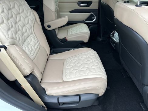 New 2026 Nissan Armada Platinum Reserve AWD/4WD image 16