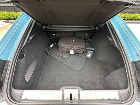 Used 2026 Porsche Panamera 4 image 37