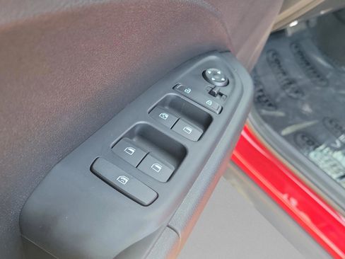 New 2026 Hyundai Venue SEL image 21