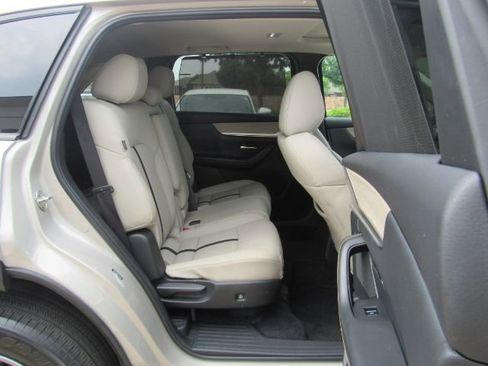 Used 2024 MAZDA CX-90 Plug-In Hybrid w/ Preferred image 24