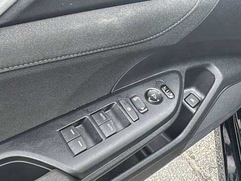 Used 2018 Honda Civic EX image 12