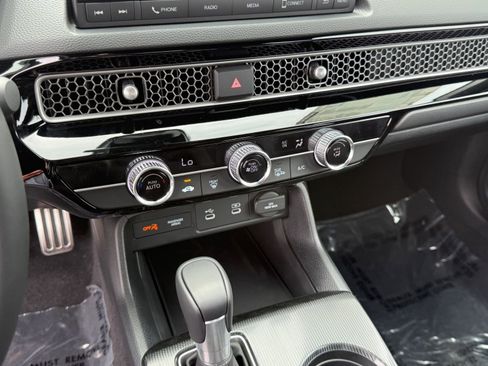 New 2026 Honda Civic Sport image 18