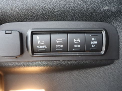 Used 2019 Ford Explorer Limited AWD/4WD image 33