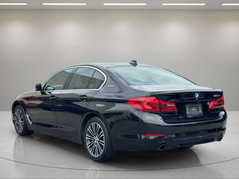 Used 2019 BMW 530e w/ Premium Package RWD image 3