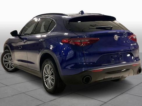 Used 2022 Alfa Romeo Stelvio Sprint image 11