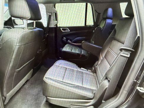 Used 2020 GMC Yukon Denali w/ Denali Ultimate Package image 3