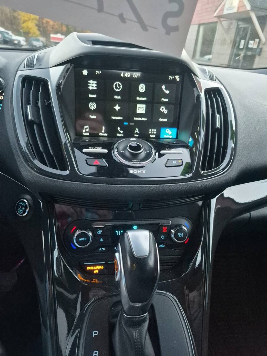 Used 2016 Ford Escape Titanium AWD/4WD image 16