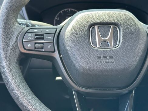 Used 2024 Honda HR-V LX image 19
