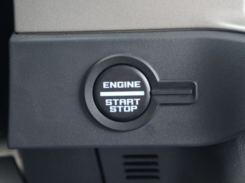 Certified 2025 Ford Bronco Outer Banks image 8