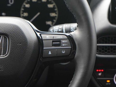 Certified 2024 Honda HR-V EX-L image 18