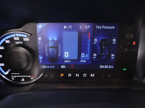 Used 2023 Ford Bronco Outer Banks AWD/4WD image 4
