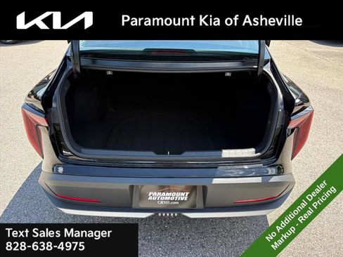 New 2026 Kia K4 FWD image 29