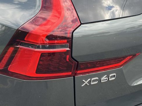 New 2026 Volvo XC60 B5 Plus w/ Climate Package AWD/4WD image 10
