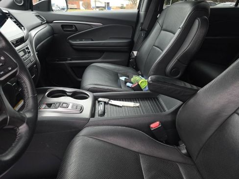 Used 2023 Honda Passport EX-L image 21