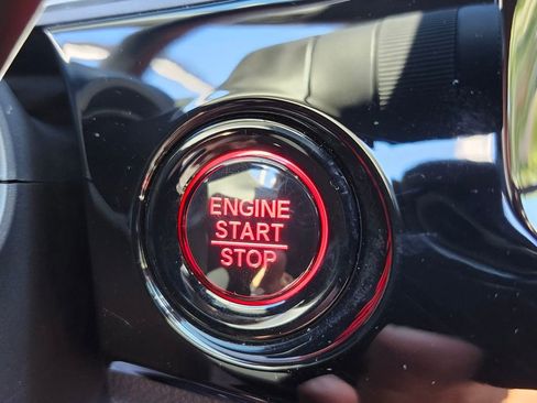 Certified 2025 Honda Civic Si image 31