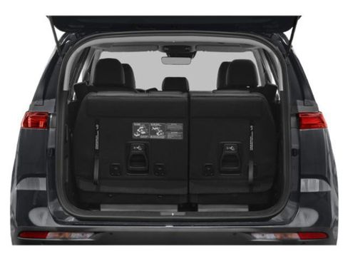 Used 2022 Kia Carnival LX FWD image 14