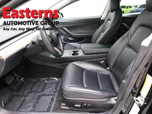 Used 2021 Tesla Model 3 Standard Range Plus RWD image 14