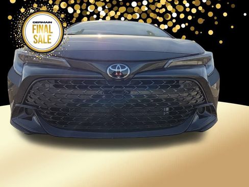 Used 2025 Toyota Corolla SE image 12