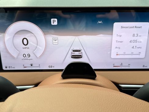 New 2026 Genesis GV70 2.5T Advanced image 4