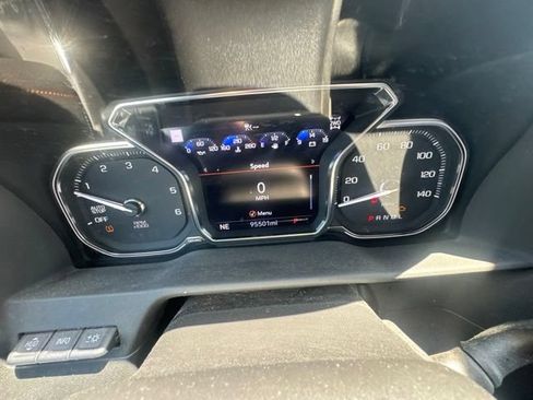 Used 2022 GMC Sierra 1500 AT4 w/ AT4 Premium Package AWD/4WD image 12