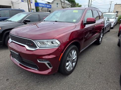 Used 2022 Dodge Durango SXT w/ Anodized Platinum Package AWD/4WD image 2