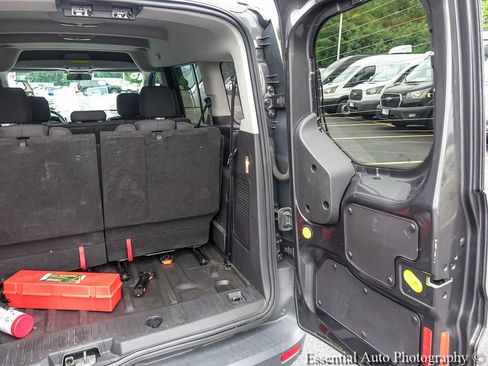 Used 2018 Ford Transit Connect XL FWD image 20