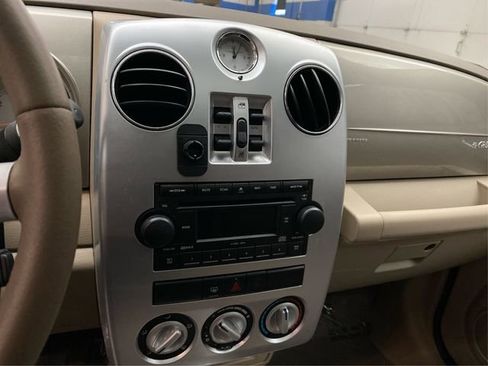 Used 2006 Chrysler PT Cruiser Touring image 30