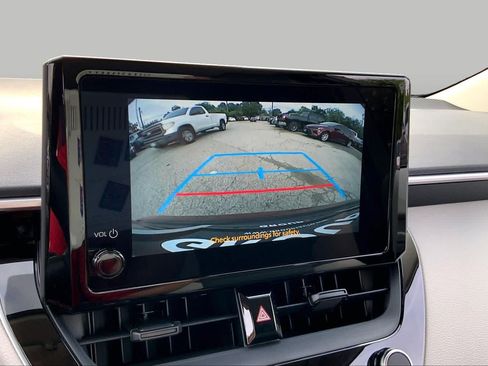 Used 2026 Toyota Corolla LE FWD image 25
