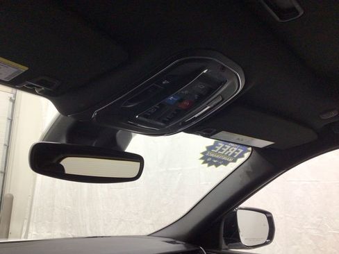 Used 2024 Jeep Grand Cherokee Altitude image 12