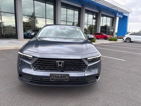 Used 2024 Honda Accord EX image 3