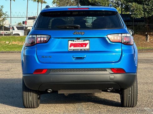 New 2026 Jeep Compass Latitude image 5