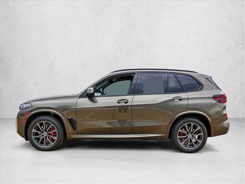 Used 2026 BMW X5 xDrive40i w/ M Sport Package AWD/4WD image 8