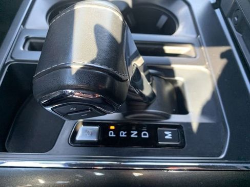 Used 2022 Ford F150 XLT w/ Equipment Group 302A High image 25