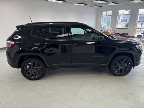 New 2026 Jeep Compass Latitude AWD/4WD image 9