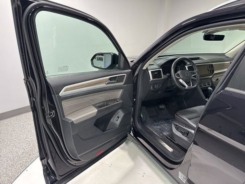 Used 2022 Volkswagen Atlas SEL image 10