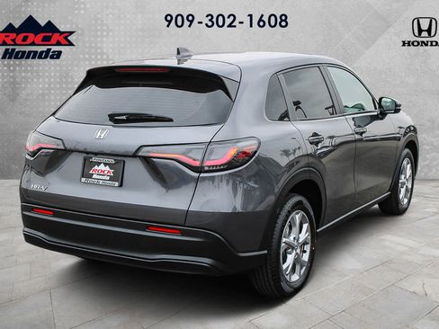 Certified 2023 Honda HR-V LX image 6