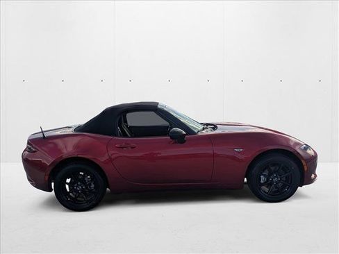 Used 2022 MAZDA MX-5 Miata Sport image 4