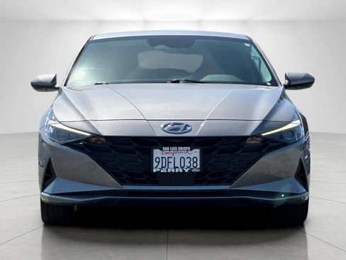 Used 2023 Hyundai Elantra SEL w/ Convenience Package FWD image 8