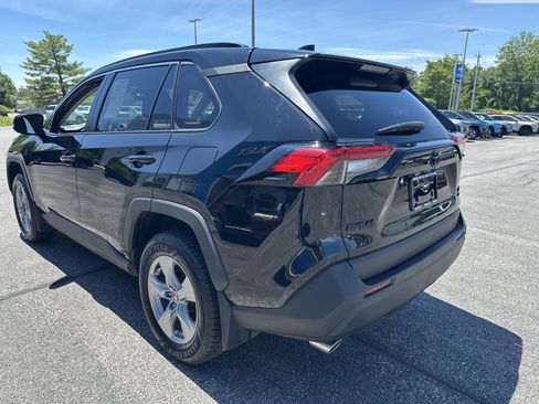 Used 2023 Toyota RAV4 XLE w/ Convenience Package AWD/4WD image 4