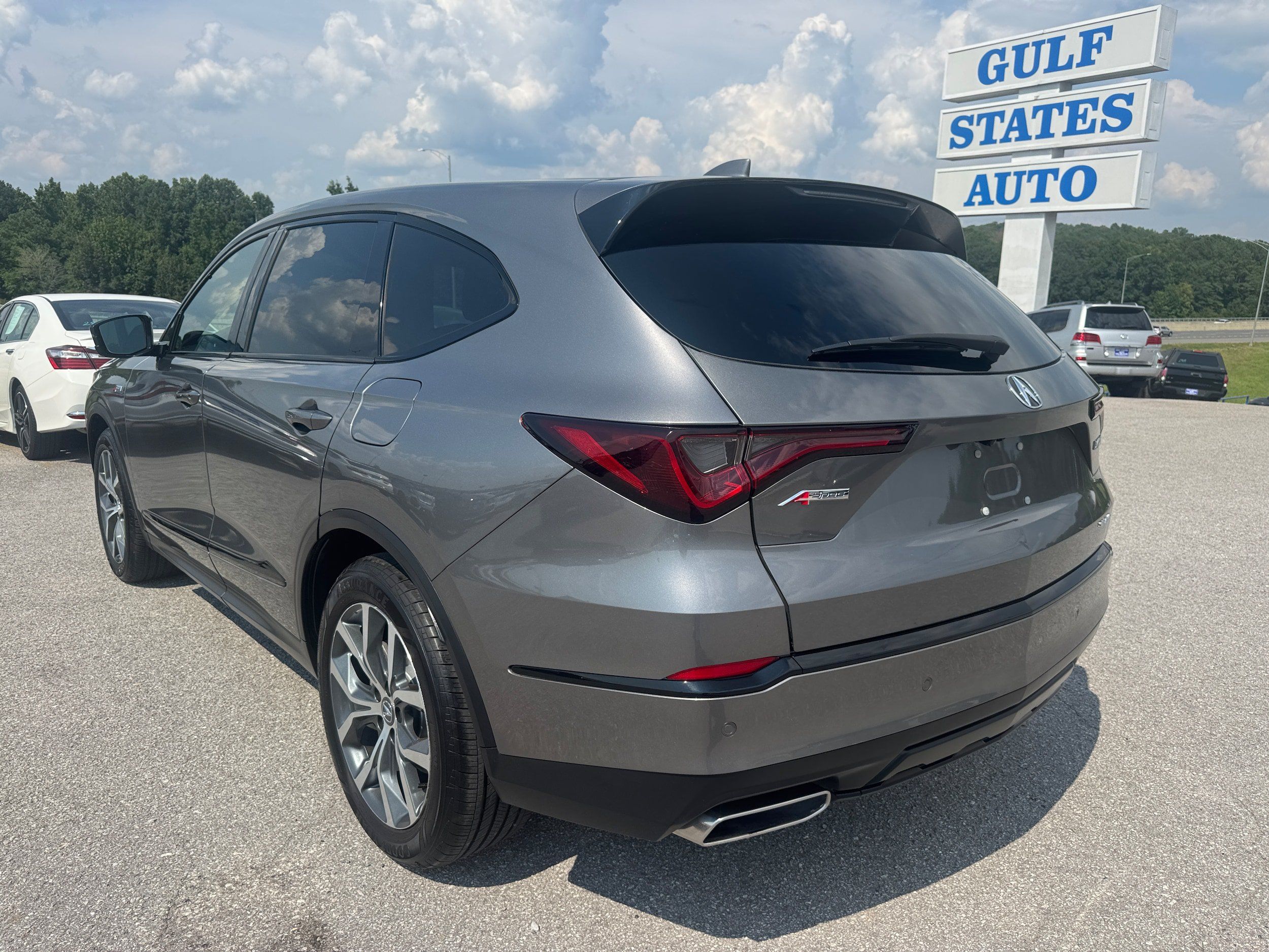 Used 2023 Acura MDX A-Spec AWD/4WD image 8