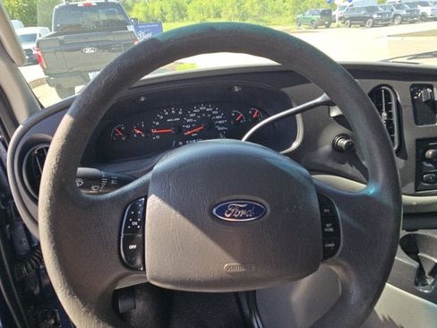 Used 2007 Ford E-350 and Econoline 350 Super Duty RWD image 24