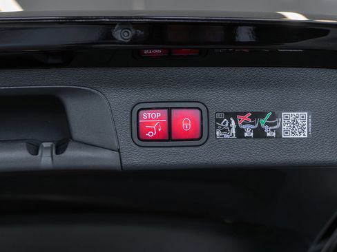 New 2026 Mercedes-Benz GLS 63 AMG 4MATIC image 35