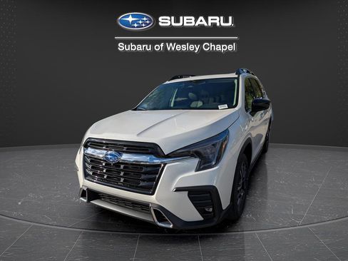 Certified 2025 Subaru Ascent Limited AWD/4WD image 7