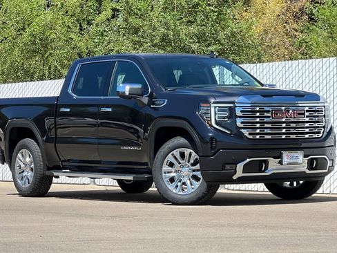 New 2026 GMC Sierra 1500 Denali w/ Technology Package image 2