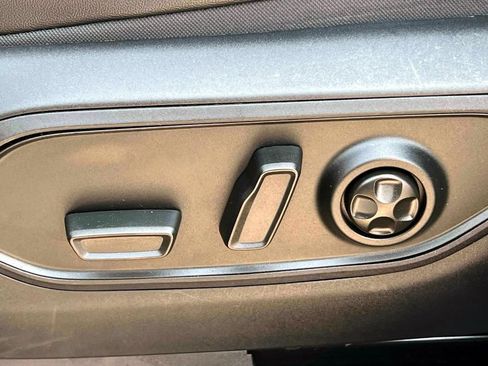Certified 2023 Jeep Grand Cherokee Altitude AWD/4WD image 21